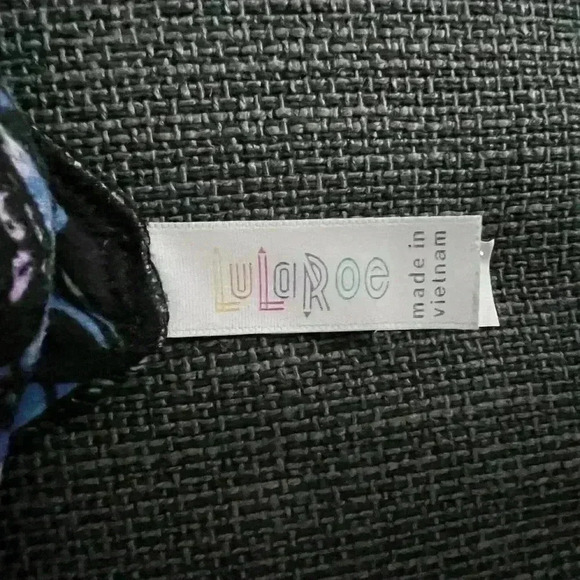 Lularoe Leggings Geometric Pattern, OS, EUC - Picture 4 of 4